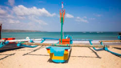 jimbaran-boat-on-beach